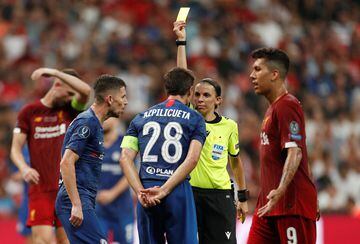 Frappart books Chelsea's César Azpilicueta during the 2019 Super Cup.