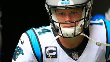 Panthers QB Darnold will be out for several weeks with fractured scapula