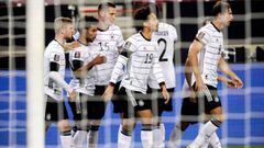 Stuttgart (Germany), 05/09/2021.- Germany&#039;s Serge Gnabry (2-L) celebrates with teammates after scoring the opening goal during the FIFA World Cup Qatar 2022 qualifying Group J soccer match between Germany and Armenia at Mercedes-Benz Arena in Stuttga