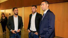 Mario Gaspar junto a Bruno Soriano y Jaume Costa en la gala Endavant Sports.