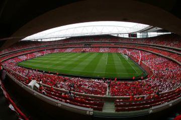 36° PUESTO | El Emirates Stadium del Arsenal de Alexis Sánchez fue considerado uno de los más importantes.