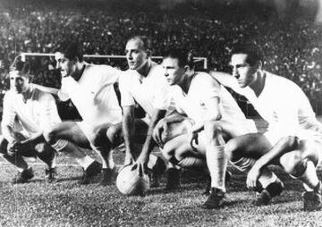 Paco Gento fue uno de los componentes junto a Raymond Kopa, Héctor Rial, Alfredo Di Stéfano y Ferenc Puskas de la mejor delantera que ha conocido la historia del fútbol.