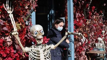 Halloween is just days away and to celebrate many are looking for the best haunted houses in their areas. We took a look at some of the best options.