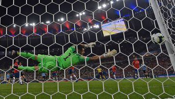 Chile cayó ante Uruguay y jugará ante Colombia en cuartos
