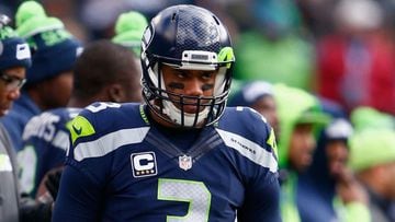 : Russell Wilson Seattle Seahawks #3 Youth 8-20 Jersey de jugador  alternativo, 8, russell wilson seattle seahawks casa azul marino : Deportes  y Actividades al Aire Libre