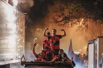 RIO DE JANEIRO, BRAZIL - NOVEMBER 23: Fans of Flamengo celebrate their team's win after the Flamengo v River Plate Copa CONMEBOL Libertadores 2019 Final in Rio de Janeiro, Brazil. 