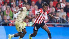 Nico Williams of Athletic Club and Sergio Akieme of UD Almeria during the La Liga match between Athletic Club and UD Almeria played at Sam Mames Stadium on September 30, 2022 in Bilbao, Spain. (Photo by Cesar Ortiz / Pressinphoto / Icon Sport)