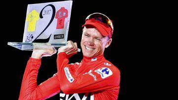 Froome recibe su 3º Velo d'Or al mejor ciclista del año