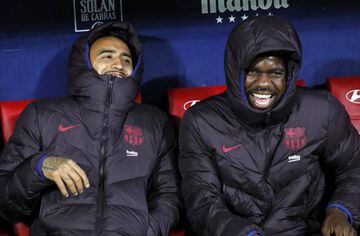 Vidal, making Umtiti laugh on the bench