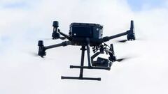 Así es el ‘Matrice 300 RTK’, el dron de la UME para localizar víctimas en el incendio del edificio de Valencia