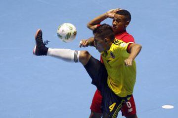 Colombia termina la fase de grupos con una victoria en el Coliseo del Pueblo de Cali que lo clasifica a los octavos de final del Mundial.