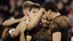 Jaguares wing Ramiro Moyano (2nd-R) celebrates with teammates after scoring a try against South Africa&#039;s Stormers during their Super Rugby match at Jose Amalfitani stadium in Buenos Aires, on May 4, 2019. (Photo by ALEJANDRO PAGNI / AFP)