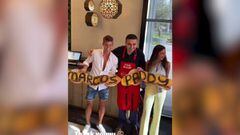La sorpresa a Marcos Llorente y a Paddy del famoso chef turco Burak en su restaurante de Dubái