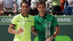 KEY BISCAYNE, FL - APRIL 02: Rafael Nadal of Spain (left) and Roger Federer of Switzerland (right) pose with their trophies after Federer defeated Nadal in the men&#039;s final match on day 14 of the Miami Open at Crandon Park Tennis Center on April 2, 2017 in Key Biscayne, Florida. (Photo by Rob Foldy/Getty Images)