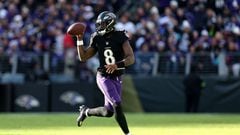 BALTIMORE, MARYLAND - DECEMBER 31: Quarterback Lamar Jackson #8 of the Baltimore Ravens runs with the ball against the Miami Dolphins at M&T Bank Stadium on December 31, 2023 in Baltimore, Maryland.   Rob Carr/Getty Images/AFP (Photo by Rob Carr / GETTY IMAGES NORTH AMERICA / Getty Images via AFP)