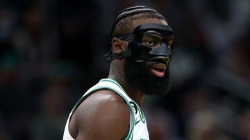 BOSTON, MASSACHUSETTS - MARCH 08: Jaylen Brown #7 of the Boston Celtics looks on with a protective face mask during the first half against the Portland Trail Blazers at TD Garden on March 08, 2023 in Boston, Massachusetts. NOTE TO USER: User expressly acknowledges and agrees that, by downloading and or using this photograph, User is consenting to the terms and conditions of the Getty Images License Agreement.   Maddie Meyer/Getty Images/AFP (Photo by Maddie Meyer / GETTY IMAGES NORTH AMERICA / Getty Images via AFP)