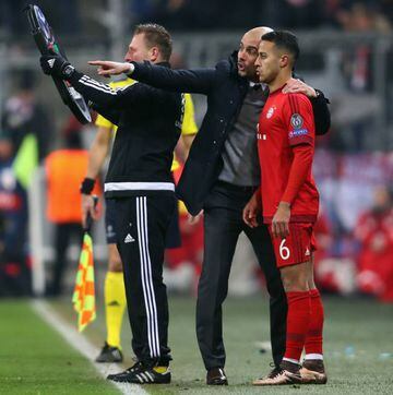 Guardiola instructing Thiago deep into extra time