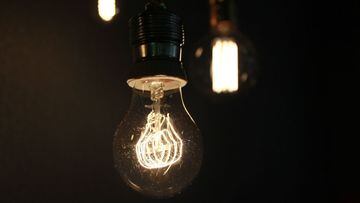 Archivo - Bombilla, bombillas, luz, electricidad, energ&iacute;a