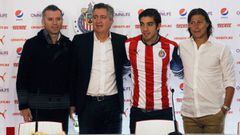 Pachuca se va de compras a Celaya; fichó a Sergio Vergara y Roberto Alvarado