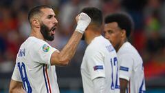 23 June 2021, Hungary, Budapest: France&#039;s Karim Benzema celebrates scoring his side&#039;s first goal during the UEFA EURO 2020 Group F soccer match between Portugal and France at the Puskas Arena. Photo: Robert Michael/dpa-Zentralbild/dpa 23/06/202