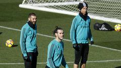 Benzema, Bale y Cristiano, en el entrenamiento de este viernes.