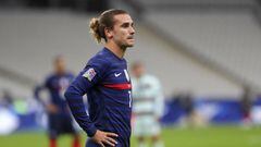 France&#039;s Antoine Griezmann reacts during the UEFA Nations League soccer match between France and Portugal at the Stade de France in Saint-Denis, north of Paris, France, Sunday, Oct. 11, 2020. (AP Photo/Thibault Camus)