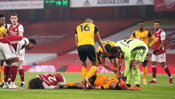 Premier League clubs agree to concussion substitutions