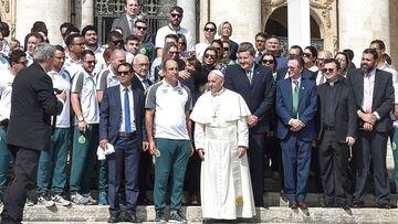 El Papa Francisco se reunió con los jugadores de Chapecoense