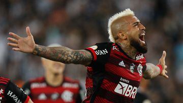 Vidal es el dueño del clásico y Flamengo sueña