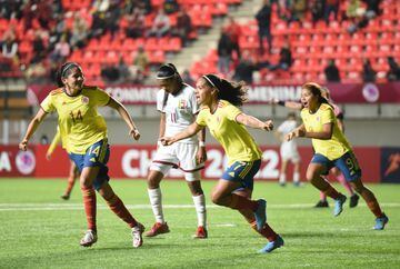 Colombia venció 3-0 a Venezuela en la Fase Final del Sudamericano Femenino Sub 20 en el estadio Nicolás Chahuán Nazar en Chile.