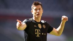 Bayern Munich put a price on Robert Lewandowski