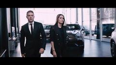 Joaquín y su mujer se visten de James Bond en el nuevo anuncio de Mercedes: agente 017