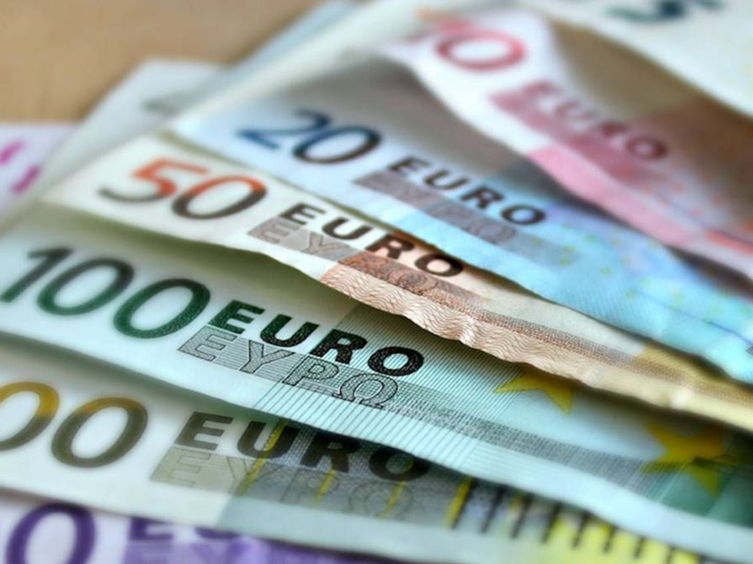 Cómo reconocer billetes y monedas falsos de euro con el móvil - Meristation