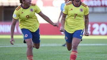 Con goles de Ilana Izquierdo y un doblete de Gisela Robledo, el equipo colombiano venció a Uruguay 3-0 y clasificó al Mundial sub 20 de Costa Rica 2022.