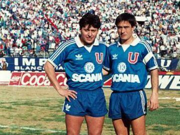 El Pato Yáñez, muy identificado con Colo Colo, estuvo en 1990 en la U antes de jugar hasta el '95 con los albos.