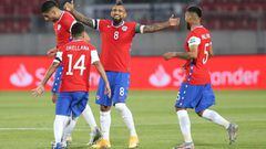 Vidal y Bravo reconcilian a la Roja con el triunfo