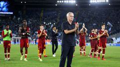 Jose&#039; Mourinho head coach of Roma greets his supporters at the end of the Italian championship Serie A football match between SS Lazio and AS Roma on September 26, 2021 at Stadio Olimpico in Rome, Italy - Photo Federico Proietti / DPPI AFP7  26/09/