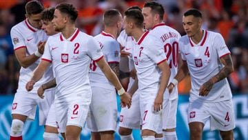 ROTTERDAM, NETHERLANDS - JUNE 11: Piotr Zielinski of Poland, Jan Bednarek of Poland, Matty Cash of Poland and Jacek Goralski of Poland celebrates after scoring his team?s 1:2 goal with team mates during the UEFA Nations League League A Group 4 match between Netherlands and Poland at Stadium Feijenoord on June 11, 2022 in Rotterdam, Netherlands. (Photo by Perry vd Leuvert/NESImages/DeFodi Images via Getty Images)