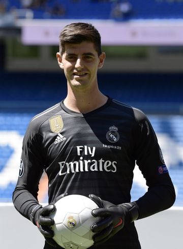 Courtois' presentation at Real Madrid in pictures