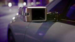 Hyundai filma un comercial con los espejos digitales del Ioniq 6