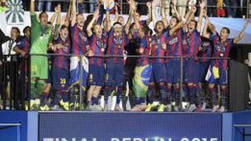 Claudio Bravo y el Barcelona celebran la quinta Champions. 