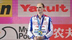 Svetlana Romashina medalla de oro en los Mundiales de Natación de 2019.