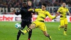 Soccer Football - Bundesliga - VfB Stuttgart vs Borussia Dortmund - Mercedes-Benz Arena, Stuttgart, Germany - November 17, 2017   Borussia Dortmund&rsquo;s Marc Bartra in action with Stuttgart&#039;s Chadrac Akolo   REUTERS/Kai Pfaffenbach    DFL RULES TO LIMIT THE ONLINE USAGE DURING MATCH TIME TO 15 PICTURES PER GAME. IMAGE SEQUENCES TO SIMULATE VIDEO IS NOT ALLOWED AT ANY TIME. FOR FURTHER QUERIES PLEASE CONTACT DFL DIRECTLY AT + 49 69 650050