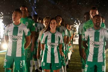 En la Noche Verdolaga, los hinchas de Atlético Nacional pudieron disfrutar de la presentación del equipo femenino y masculino para 2023.