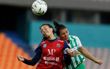 Partido de Liga Femenina entre Atlético Nacional y DIM-Formas Íntimas.