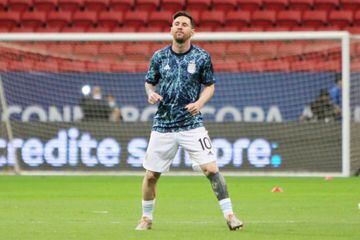 Lionel Messi of Argentina warms up during the Copa America 2021, semi-final football match between Argentina and Colombia on July 7, 2021 at Estadio Nacional Mane Garrincha in Brasilia, Brazil - Photo Laurent Lairys