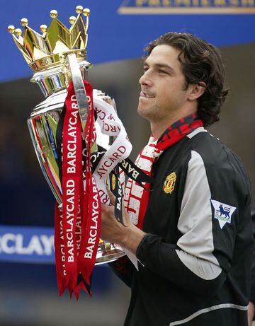 Ricsrdo López fue campeón de la Premier League en 2003 con el Manchester United con Queiroz de entrenador y Ferguson de manager.