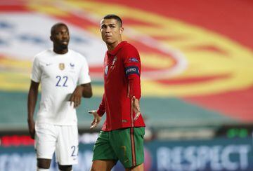 Cristiano no la pasó nada bien durante los 90 minutos y ahora no podrá defender el vigente título que ostenta junto con Portugal.