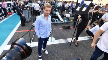 Nico Rosberg en la parrilla del GP de Abu Dhabi.