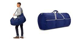 Esta maleta con ruedas y de cabina de Eastpak está de oferta y disponible  en 17 colores - Showroom